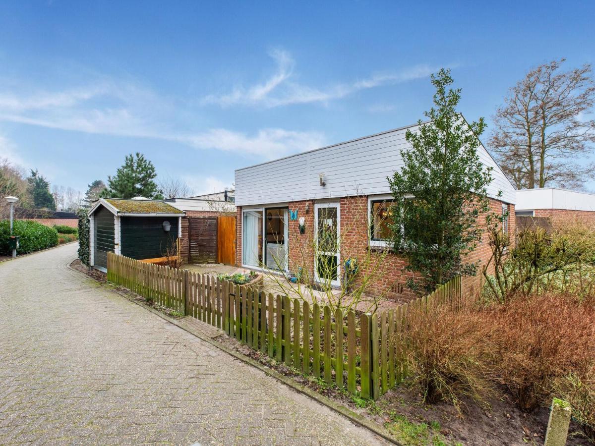 Endearing Holiday Home In Noordwijkerhout With Garden Bbq Exterior photo